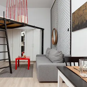 downtown-studio-apartment-poznanska-by-renters.warsawhotelspoland.com/