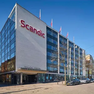 navštívit hotel